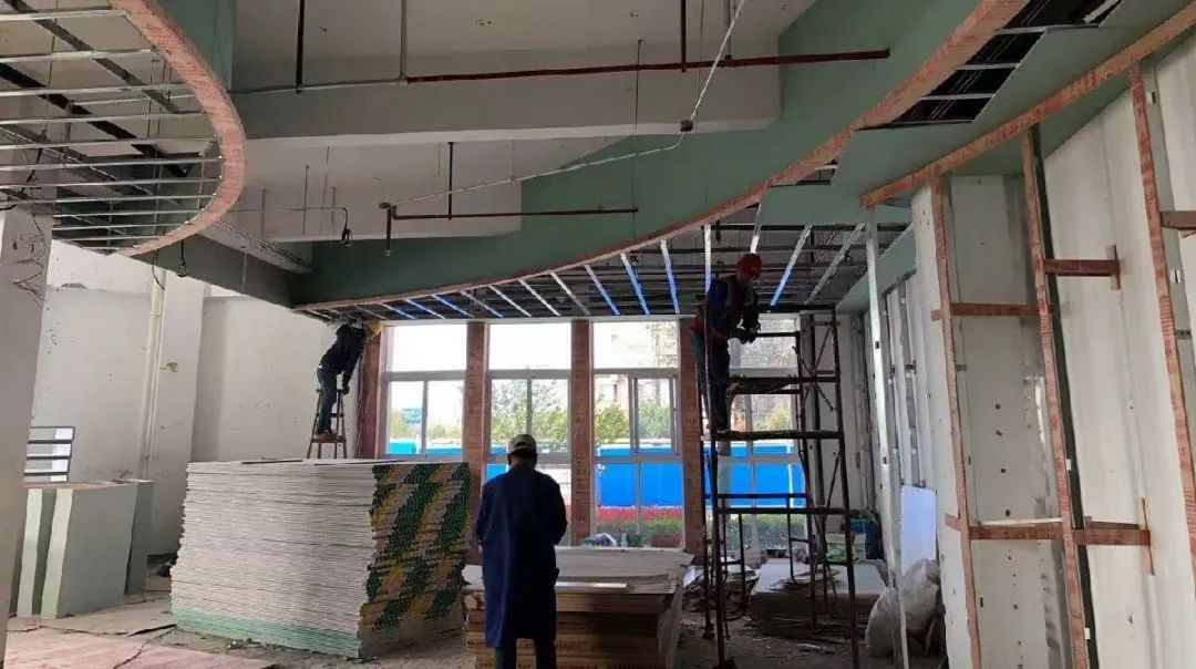 直击现场!江淮智慧教育研究院展厅正在紧张施工中